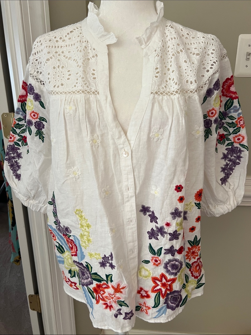 Sundance White Eyelet Lace Floral Embroidered Peasant Blouse, Large, NWOT